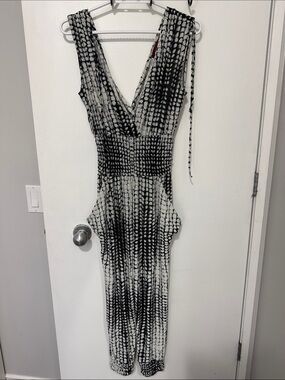 One-Shoulder Black and White Patterned Women's Dress
